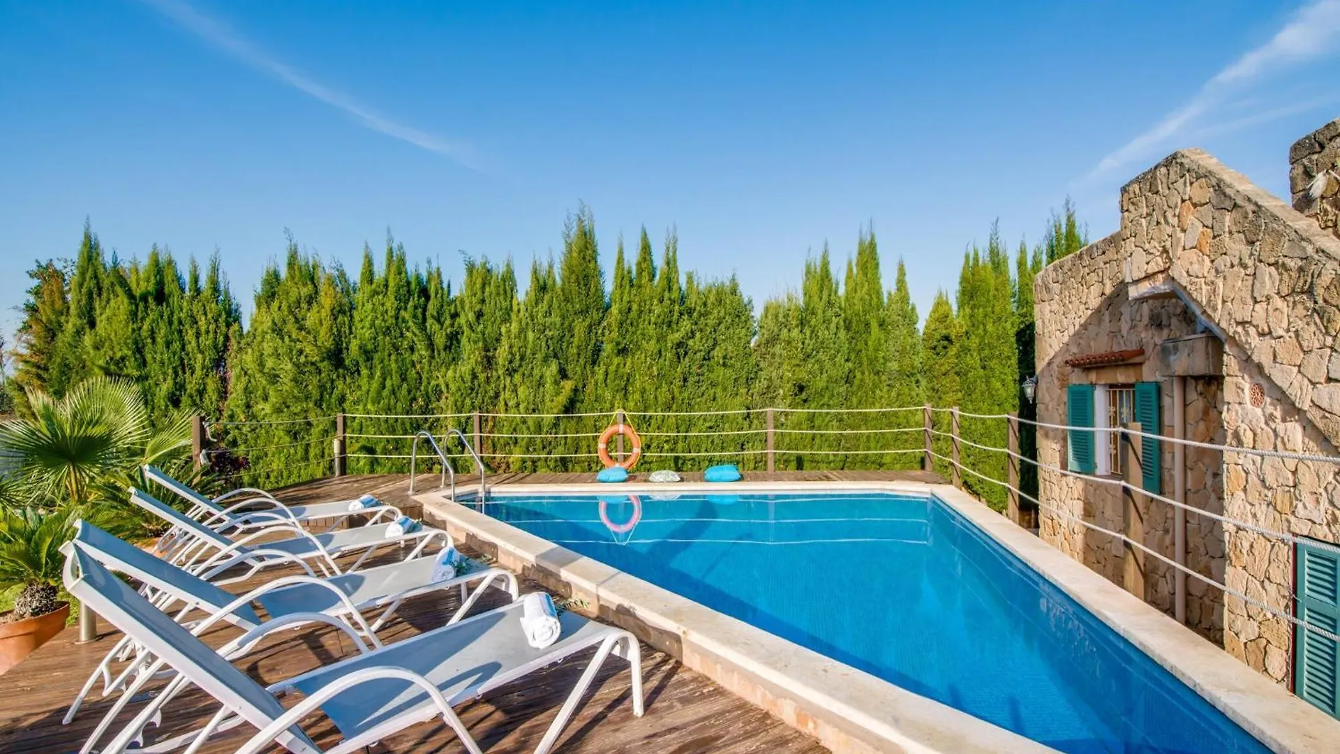 Spacious Country House With Garden Αλκούδια
